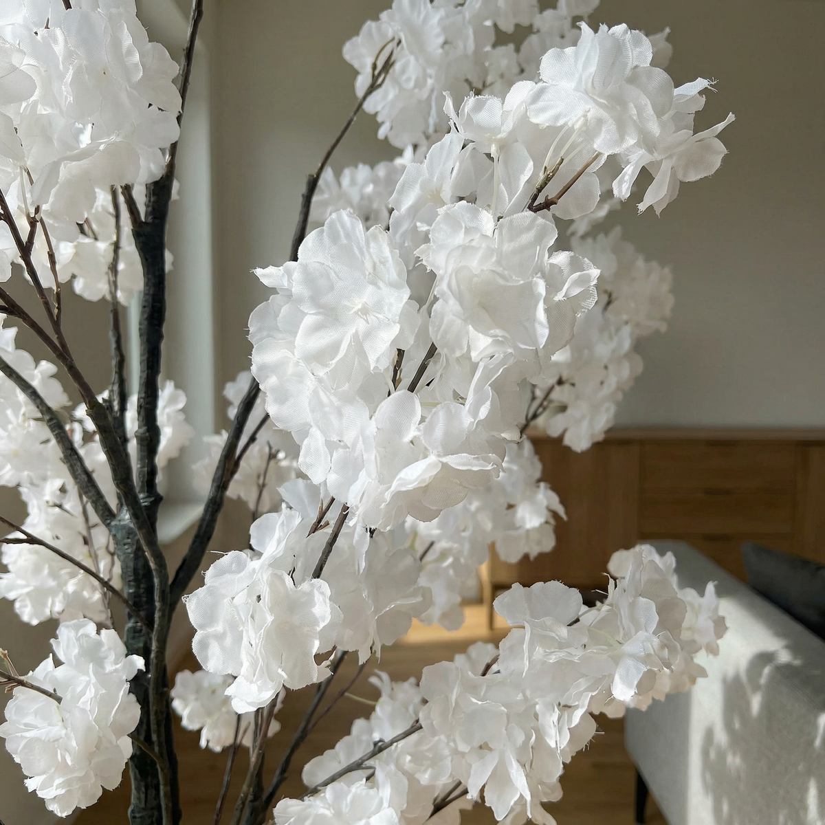 Kunst kersenbloesemboom wit 130–180 cm, close-up witte bloesem