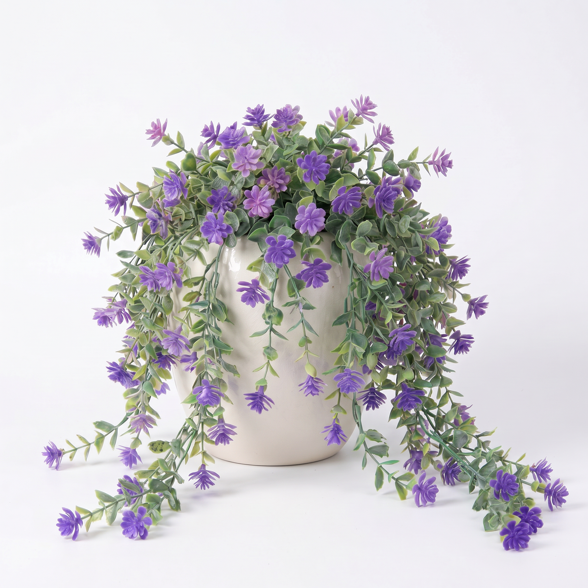 Künstliche Hängepflanze mit Blüten 60 cm, Farbe lila